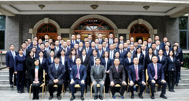 提升素質 增長才干 勇?lián)髽I(yè)轉型發(fā)展重任